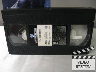 The Bodyguard VHS 1993 Whitney Houston Kevin Costner 085391259138