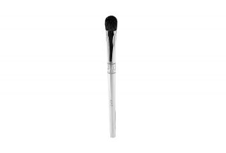dior large eyeshadow brush price $ 29 00 color no color quantity 1 2 3