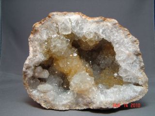 Keokuk Geode Quartz Pink Calcites Top Shelf 5 Size