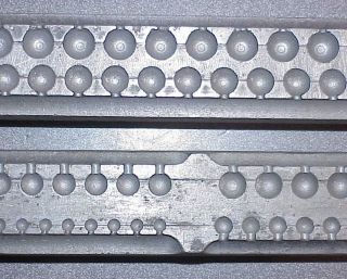 http://img0117.popscreencdn.com/162309991_used-lead-fishing-weight-molds-pencil-pyramid-inline.jpg