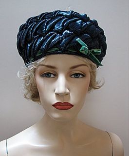 Vintage Ladies 22 5 Navy Hat Schiaparelli Paris 1042