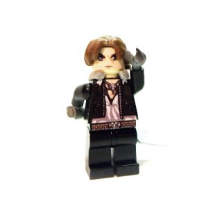 custom Lego Final Fantasy VIII Squall Leonhart Minifig