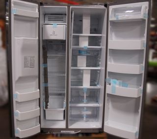 LG 23 CU ft Side by Side Refrigerator Stainless Steel LSC23924ST