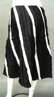 Lino USA Ladies Womens M A Line Below Knee Skirt Black Striped