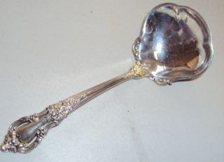 Lunt Eloquence Sterling Silver 1953 Sauce or Cream Ladle