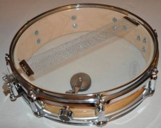 Ludwig Rocker Elite 3x13 Natural Maple Piccolo Snare Drum