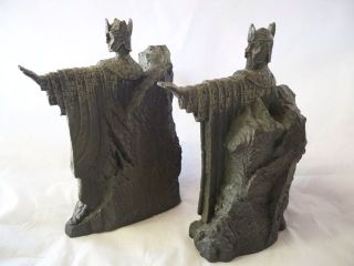 of The Rings The Argonath Bookends MacLachlan Sideshow Weta