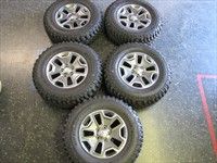 Five 2013 Jeep Wrangler Rubicon Factory 17 Wheels Tires Rims Sahara