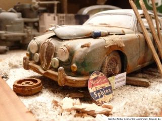 Jaguar MKII BJ 1959 Barn Find Diorama in 1 18 Scale 1 18JAGUAR