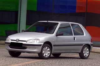 Peugeot 106 Silber Tüv und AU bis 07/2014 Zahnriemen defekt