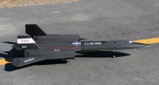 Flugzeug SR 71 Blackbird (ARF) LX Modell