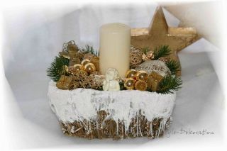 Adventsgesteck Kerze, Schnee, gold,champagner, Weihnachtsgesteck(148