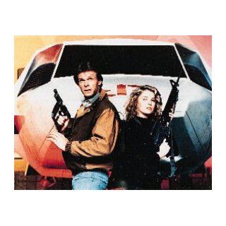FAYE GRANT AS DR. JULIE PARRISH, MARC SINGER AS MIKE DONOVAN FROM V #2