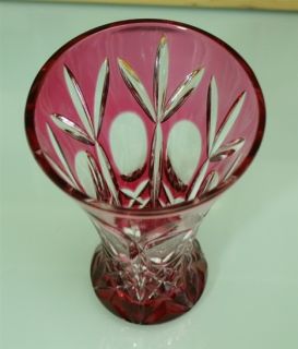 Kristall Vase rot überfangen dekorativ beschliffen 15 cm hoch