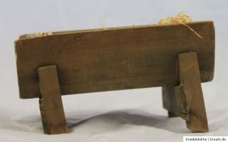 Alte Wiege Futtertrog aus Holz ohne Jesus Krippe Krippenfigur