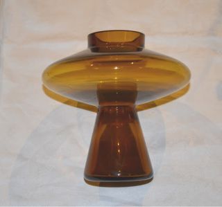 sehr schoene Vase Ufo ufoform WMF Design Kurt Radtke Panton Era Glas