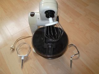 Bosch Küchenmaschiene, Mixer, Typ UM4 0710 014 612, 300 watt
