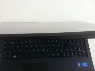 Lenovo Essential B570E   39.6 cm Notebook   Celeron C B820 / 1.7 GHz