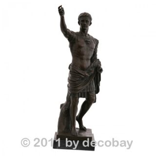 Maennlicher Roemer Soldat Bronze Statue Soldaten Figur junger Mann