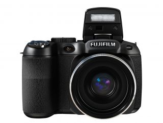 Fujifilm Fuji Finepix S2980 S 2980 Super Set 18 x opt. Zoom von PHOTO