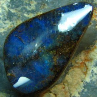 Wunderschöner Blauer YOWAH Boulder Opal Anhänger 7,5ct Edel Opal