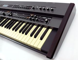 Roland VR 760 Combo Orgel Piano Synthesizer Waterfall Hammond VR760