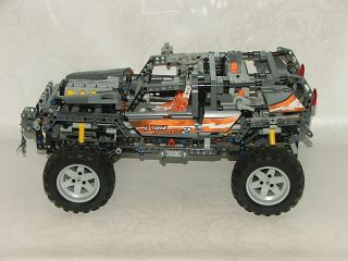 Lego Technic 8297   Großer Geländewagen / Off Roader Offroader 2