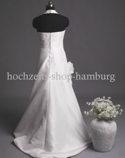 WD0913 Neckholder Brautkleid Standesamt mit Blume