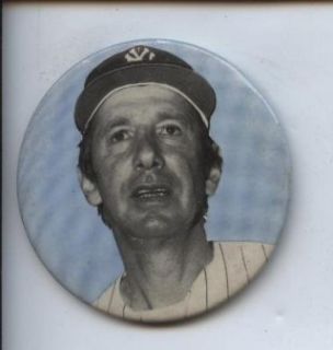 Vintage Billy Martin Yankees Blue Background Pin EX+   MLB