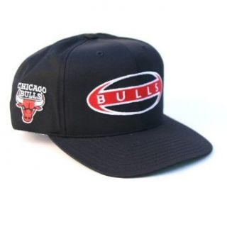 Chicago Bulls Twill Hat: Clothing