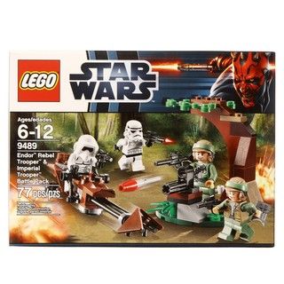 LEGO 9489 Endor Rebel Trooper and Imperial Trooper Play Set