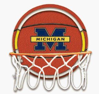 PTC Intl 13116 Michigan Wolverines Pebble Basketball Hoop