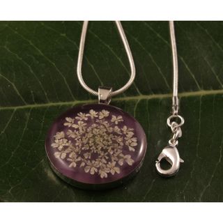 Snow White Flower Bouquet Purple Necklace (Mexico)
