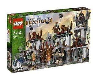 Lego Castle 7097 Trolls Mountain Fortress: Toys & Games