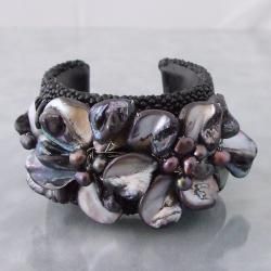 Rare Black Stingray Leather Shell and Pearl Cuff (5 8 mm) (Thailand