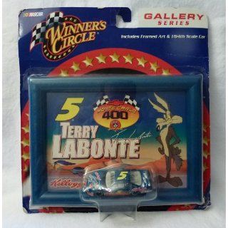Winners Circle Nascar Terry Labonte #5  Monte Carlo 400 Looney Tunes
