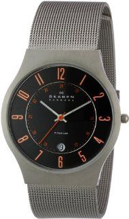 Skagen Mens 233XLTTMO Titanium Grey Dial Watch Watches